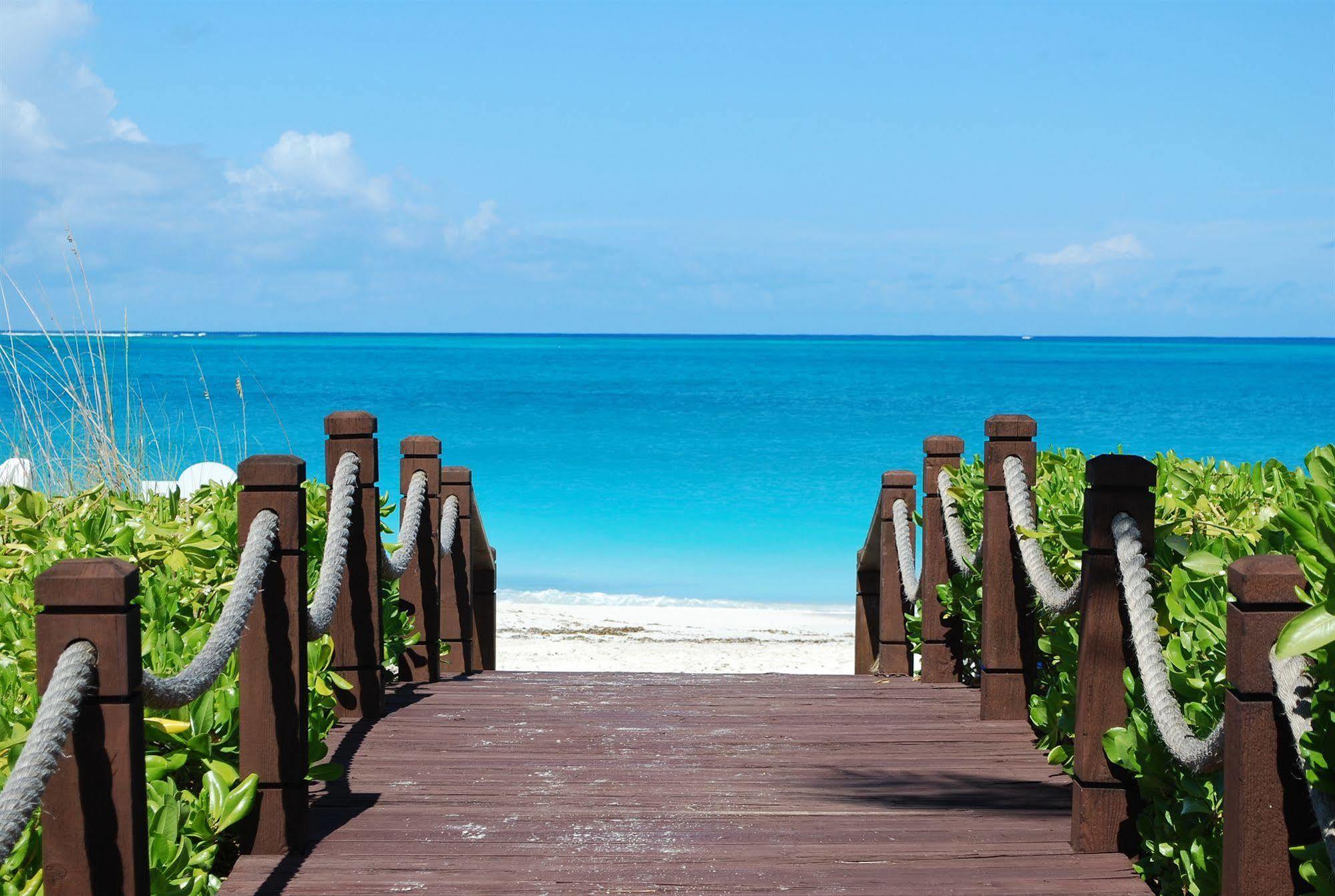 Grandview On Grace Bay Hotel Exterior foto