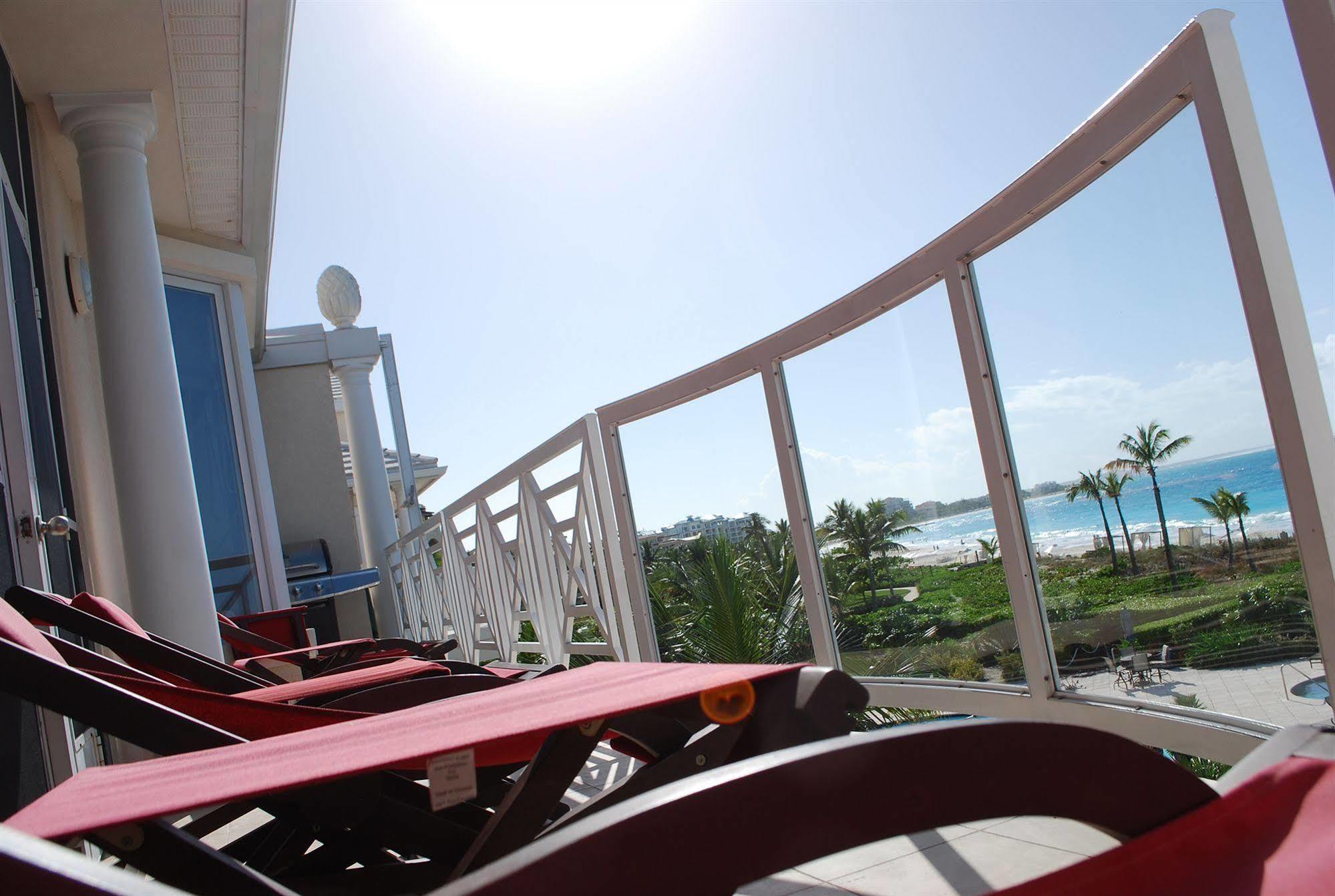Grandview On Grace Bay Hotel Exterior foto