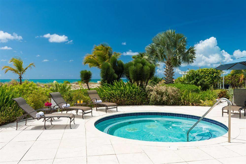 Grandview On Grace Bay Hotel Exterior foto